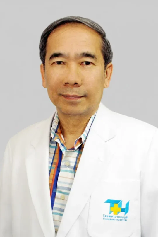 นพ.ป่วน สุทธิพินิจธรรม